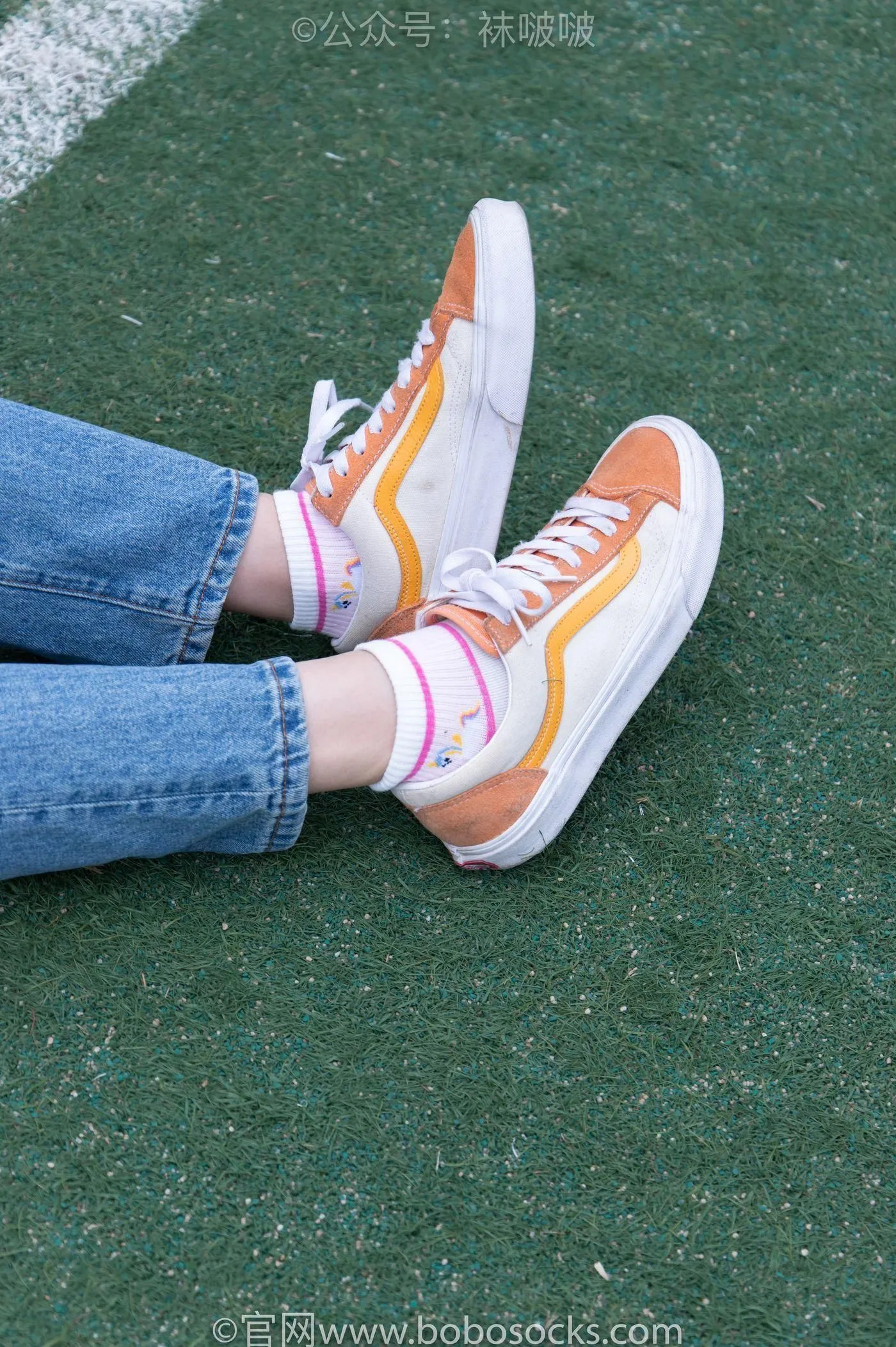 [BoBoSocks袜啵啵]NO.004 泡芙-vans帆布鞋、白棉袜、裸足 [127P]插图6